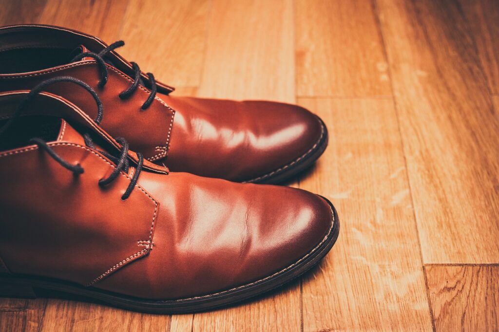 brown shoes, lace-up shoes, brown leather shoes-1150071.jpg