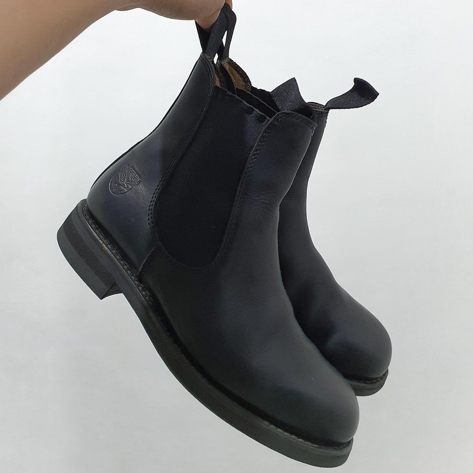 real leather chelsea boots