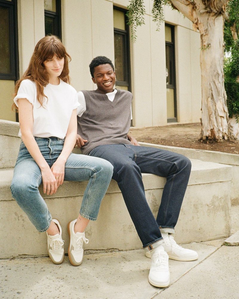 Everlane models